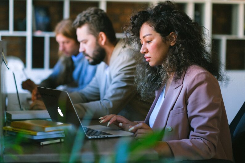 Strategies for Handling Interruptions and Unexpected Tasks: Maintaining Focus and Productivity